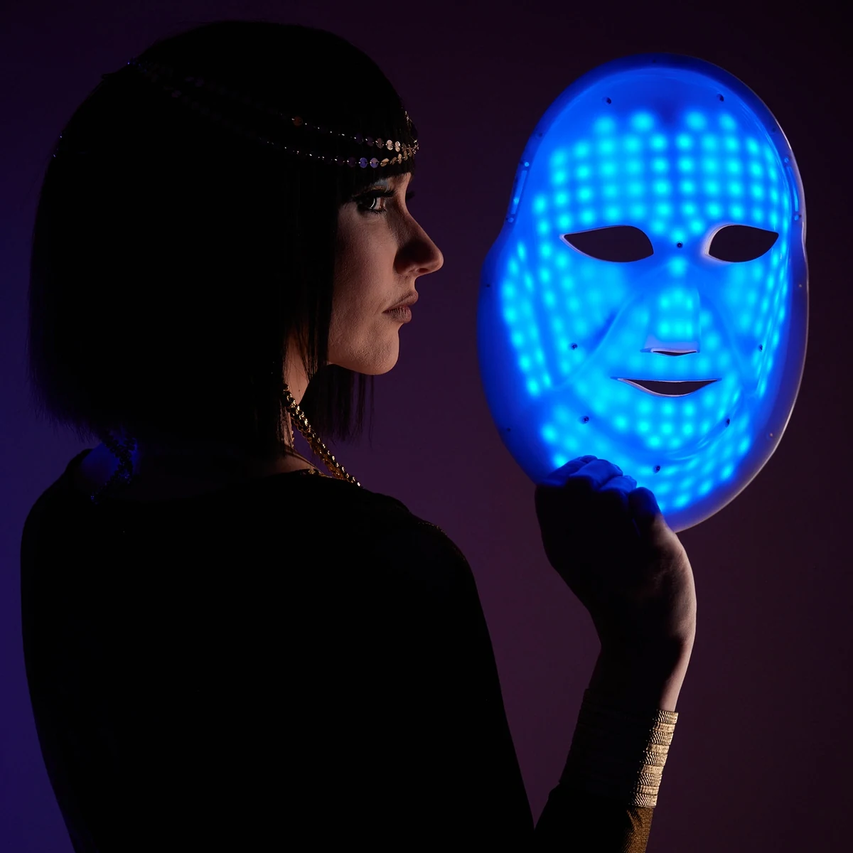 Buudy LED mask blue light mode for blemish-prone routines